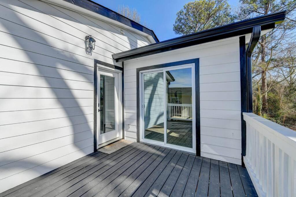 Modern Home At Colonial College Park Atlanta Exterior foto
